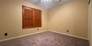 Three Bedroom Galt Home! Gallery 11