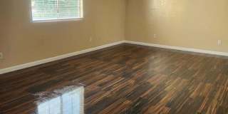 1731 E. Cambridge Avenue - 1 Gallery 3