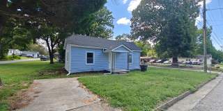 3 Bedroom home on corner lot Gallery 1