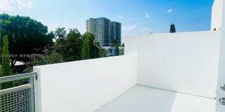 822 NE 19th Ave Gallery 35