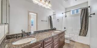 2805 South Flagstone Lane Gallery 13