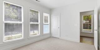 740 Liberty Commons Drive NW unit: 1101 Gallery 8