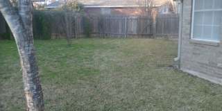 Room in 5 Bedroom Home at Fort Grant Dr Gallery 6