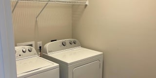 Flats on Fourth Gallery 15