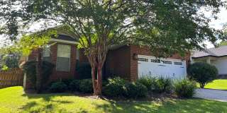 3 Bed / 2 Bath with 2 Car Garage in NW 3 Bed / 2 Bath with 2 Car Garage in NW Gallery 1