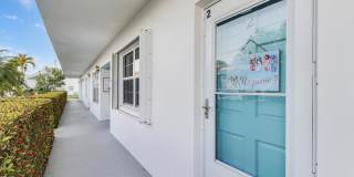 2929 SE OCEAN Boulevard Gallery 1