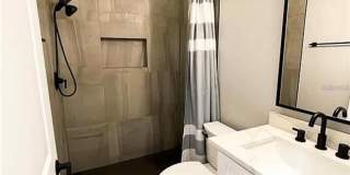 18505 3RD AVENUE Gallery 10