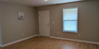 3902 Thomas Road Gallery 1