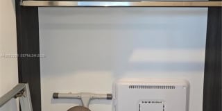 227 NE 2nd St Gallery 15