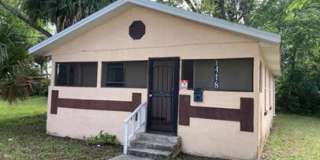 418 Pleasant Street Gallery 1