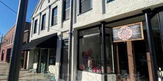 170 E Dogwood St Gallery 1