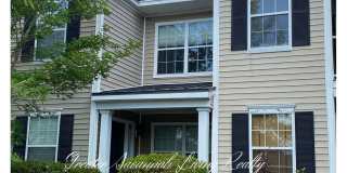 2 bedroom 2.5 bath Townhome in Godley Park Gallery 1