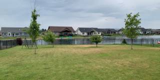 Radiant Lake Waterfront Home Gallery 17