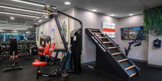 Union on 6th Gallery 16