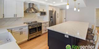 Beautiful 4 Bed / 3 Bath Bollinger Hills Home with Gorgeous Remodeled Kitchen! Gallery 27
