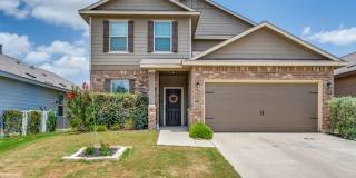 BEAUTIFUL 4-BEDROOM HOME IN NORTHEAST CROSSING Gallery 4