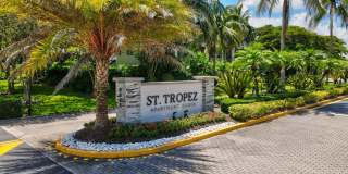 St. Tropez Gallery 76