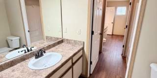 1141 S Tottenham Court Gallery 15