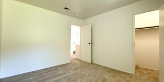 Renovated Townhome in Linda Mar Gallery 19