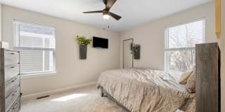 2250 E 100th Street Gallery 19