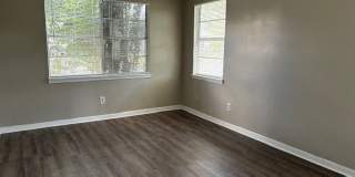 1003 San Antonio Street Gallery 5