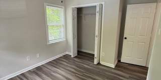 105 Laurel Court Gallery 19