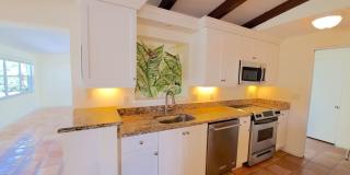 Fabulous 3 bed/ 2 bath + Den in Southgate ~ Coming Mid-April Fabulous 3 bed/ 2 bath + Den in Southgate ~ Coming Mid-April Gallery 10