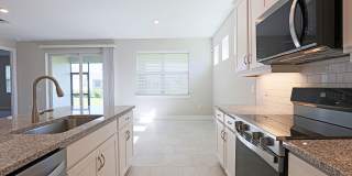 AVAILABLE NOW BRAND NEW!! Gallery 6