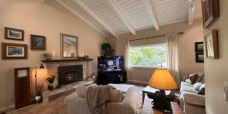 Sunny - Fully Furnished 2-Bedroom, with Office and 2 1/2 bathrooms. Gallery 6