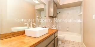 3 Bed 2 Bath South Tulsa with Pool, Jenks Schools Gallery 15