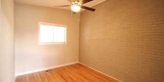Beautiful 2 Bedroom, 1 Bath home is West Raleigh! Pet Friendly! Gallery 11