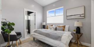 5413 1/2 Homeside Ave Gallery 8