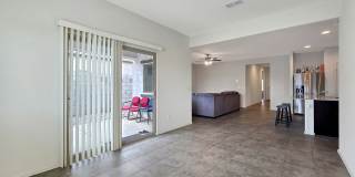 Like new home! Pristine condition! Gallery 21