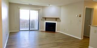 2245 Hedgerow Rd. Gallery 3