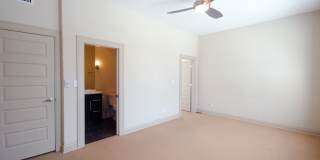 4701 McPherson Gallery 15