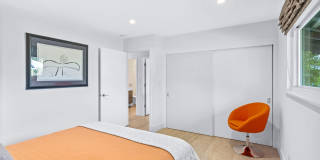 Stylish Condo in Desirable Alta Heights Neighborhood Gallery 27