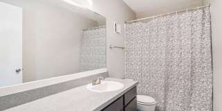 The Broadwater at Salado Creek Gallery 28