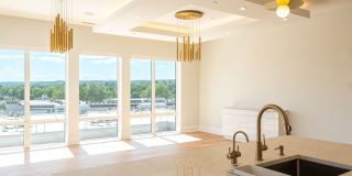 The Royal Bloomfield Gallery 42