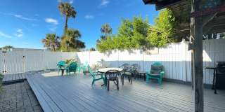 Fully Furnished One Bedroom Long Term Beach Apartment for Rent Fully Furnished One Bedroom Long Term Beach Apartment for Rent Gallery 5