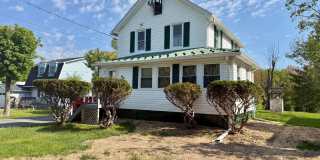 FOR RENT: Charming Remodeled Arts & Crafts Home in Monticello Gallery 1