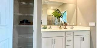 New Construction Townhouse near Bethany New Construction Townhouse near Bethany Gallery 16