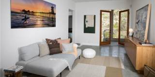 533 Temple Hills Drive Gallery 9