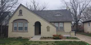 2224 North Indiana Avenue Gallery 1