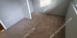 Spacious Olathe Duplex-Available NOW!! Gallery 14