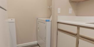 Carriage House Apartments Gallery 27