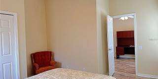 13129 THOROUGHBRED Loop Gallery 28