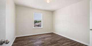 Attractive 4 Bedroom, 2.5 Bath, 2-Story Home in Manor! Gallery 20