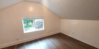 Spacious 4BD/3BA with Fenced Yard & Front Porch in North Seattle! Gallery 20