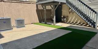 1709 N Maplewood Avenue Gallery 18