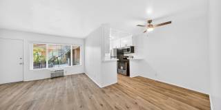 351 S. Manhattan Pl. Gallery 19